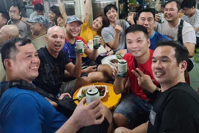Private Street Food Tour by Motorbike in Ho Chi Minh City - Chinatown and the sizzling bánh xèo stop