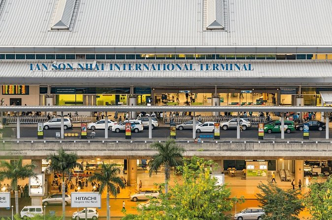 Private transfer Tan Son Nhat Airport (SGN) - Hotels In City - What happens at your hotel