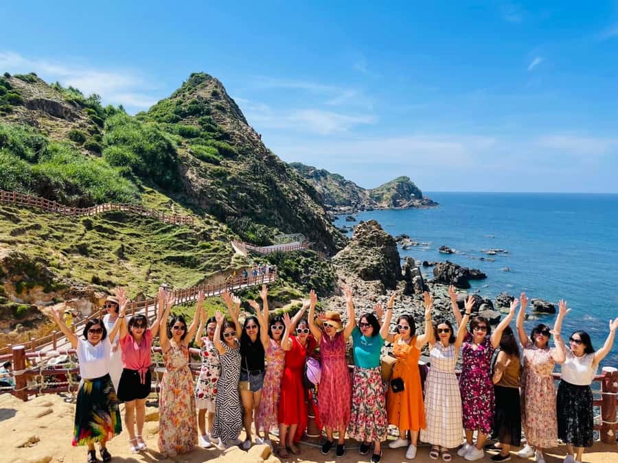 Quy Nhon Island Day Tour: Ky Co Beach, Eo Gio - Eo Gio and the coast at golden hour