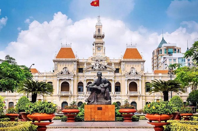 Sai Gon City Full Day Tour - One hour around Cho Lon and Binh Tay Market