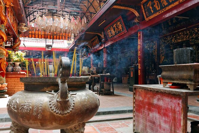 Sai Gon City Full Day Tour - Lunch before the road to Cu Chi