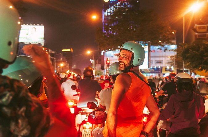 Saigon After Dark Night Tour by Scooter + 7 tastings - Nguyen Thien Thuat and the city’s street-food side