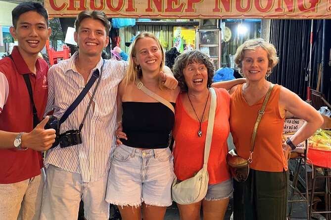Saigon By Night: Authentic Street Food Scooter Adventure - Chợ Lớn and the Chinese quarter after dark
