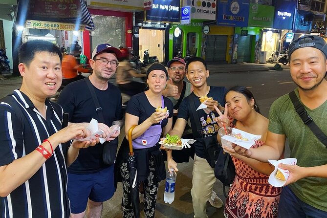 Saigon by Night: Private Street Food Walk You Can’t Miss - The seafood stop and the food challenge