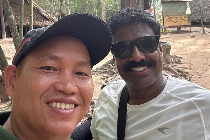 Saigon City Tour and Cu Chi Tunnel Full Day Tour - What the guide and group size mean