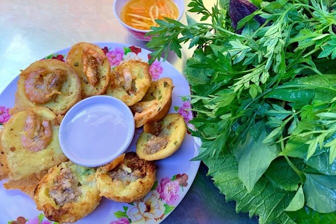 Saigon Evening Walking Street Food Tour - Walking through food lanes and neighborhood streets