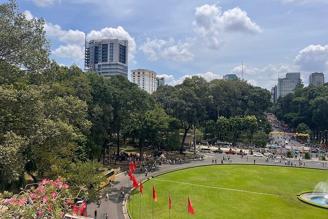 Saigon Highlights Full Day Tour - Notre Dame Cathedral and the French Colonial Core
