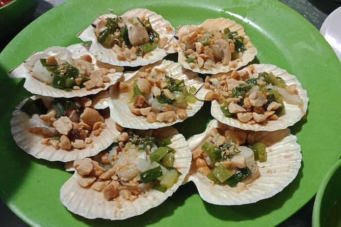 Saigon luxury food tour on motorbike with 10 authentic dishes - Five districts, one evening of local eating