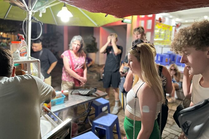 Saigon Night Walking Food Tour - 100% No Tourist - Key points at a glance