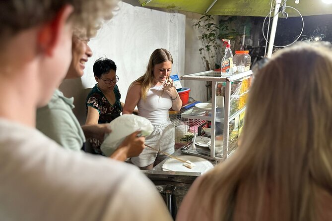 Saigon Night Walking Food Tour - 100% No Tourist - Why District 7 changes the food tour