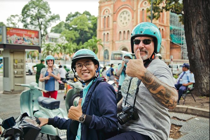 Saigon On 2 Wheels - Ho Thi Ky Flower Market at its busiest