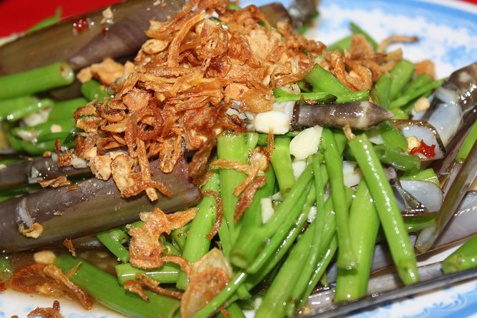Saigon Street Food & Hidden Gems Tour: Live Like a Local - What the included food stops bring to the table