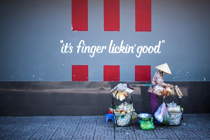Saigon Street Photography Experience - What Fred Wissink and Kevin Lee bring to the walk
