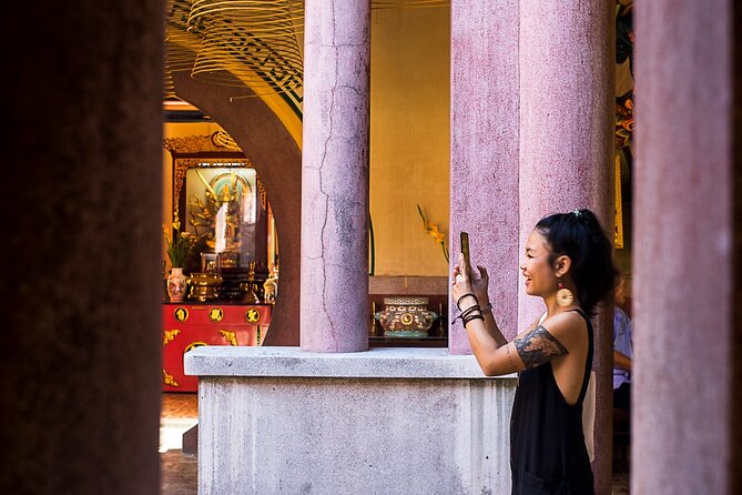 Saigon Street Photography Experience - Starting at 7:00 am with coffee and camera tips