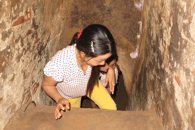 Small-Group 1-Day Tour: Cu Chi Tunnels & Mekong Delta - The long transfer to My Tho