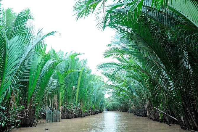 Small-Group Authentic Mekong Delta Day Trip from Ho Chi Minh City - Xe-loi, bicycle, and the road to lunch