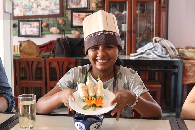 Small-group Cooking Class with Market visiting (4-5 hours) - Key points at a glance