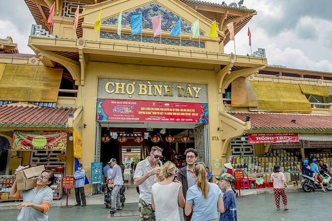 Small-group Saigon City Tour: 3-Hour Cyclo Ride to Hidden Stories - Ba Thien Hau Temple and the Chinese-Vietnamese story