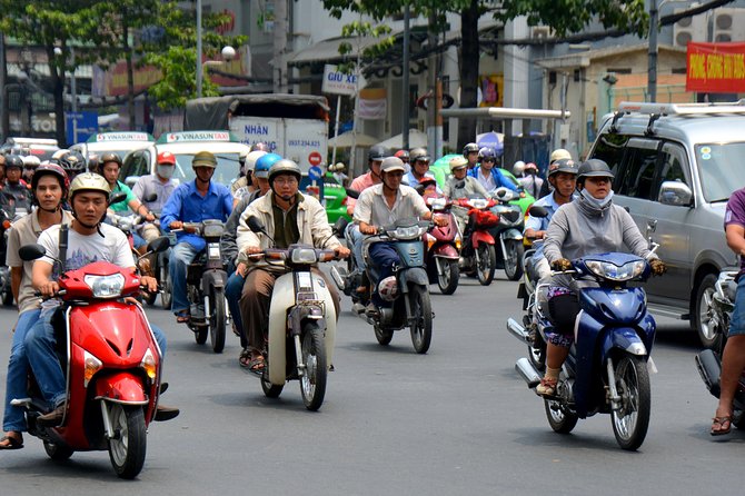 Small group Saigon Inside Out by Motorbike for 3 Hours - Ho Thi Ky Flower Market in 15 minutes