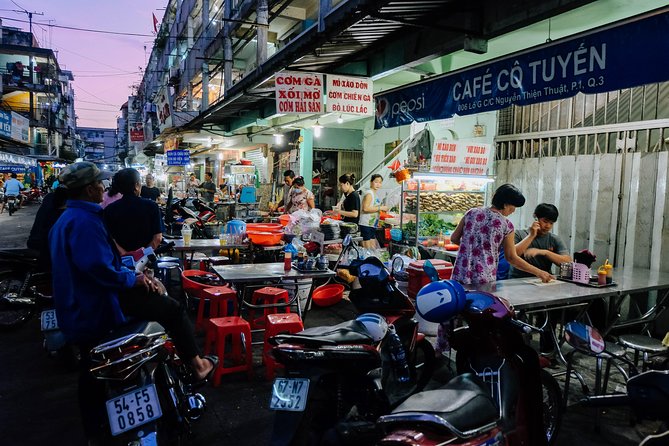 Small-group Street Food Lover by Motorbike (04 hours) - Key points to know before booking