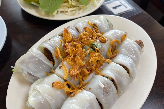 The 10 Tastings of Ho Chi Minh City With Saigon Vibes - Ten dishes, with local flavors left intact