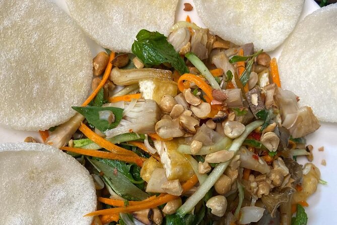 The Coolest Vegan Food Tour by Motorbike in Ho Chi Minh City - Le Van Tam Park starts the tasting