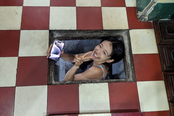 Three Coolest Neighborhoods in Saigon - Exploring Cholon, Aquarium Street, and Herbal Medicine Street