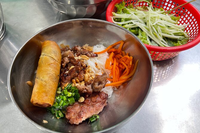 Top Notch Street Food Motorbike Tour In Ho Chi Minh City - Ho Thi Ky Flower Market and Khmer-style beef