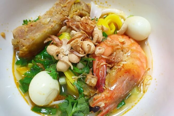 Top-rated Home Cooking Class with a River View AC Kitchen - Cooking Vietnamese Food in Lua’s Home Kitchen