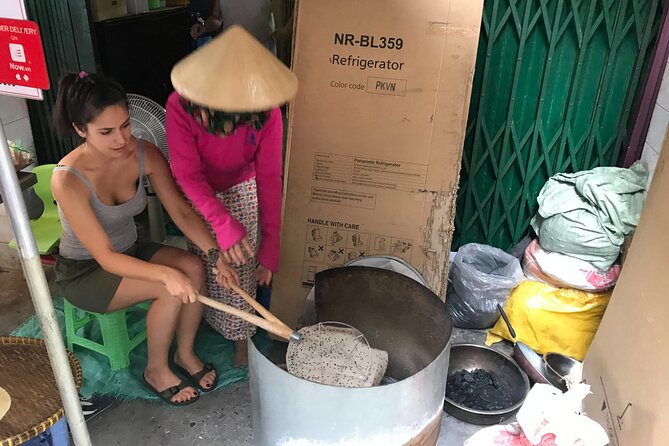 Vegan Walk Not Just Vegan Food - Bánh xèo with your own wrapping technique