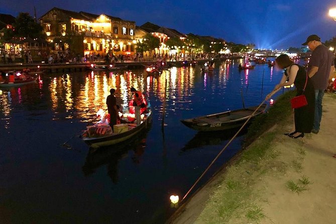 Vietnam Tour from the South to the North in 10 Days 9 Nights - Day 4: Hoi An’s old streets