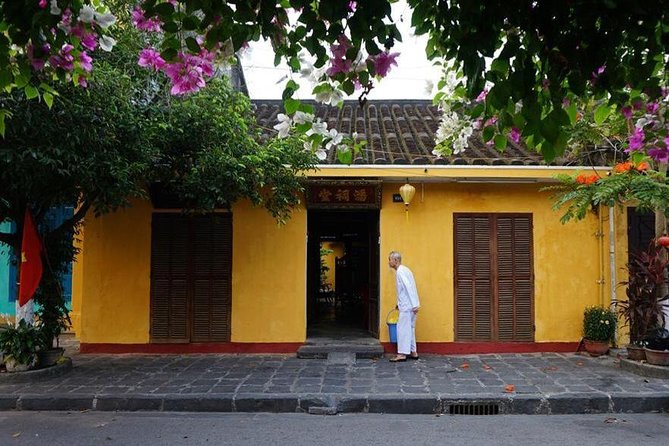Vietnam Tour from the South to the North in 10 Days 9 Nights - Day 6: Flight from Da Nang to Hanoi