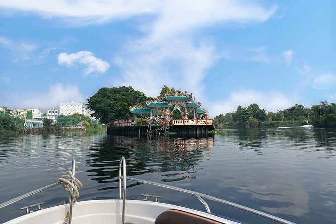 VIP Tour in Dragon Floating Temple sightseeing by SpeedBoat - Bach Dang Pier is the practical starting point